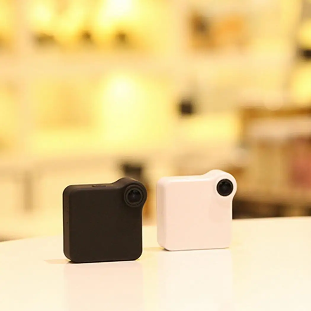 Mini Camera HD 720P WIFI Camera Motion Sensor Magnetic Clip Wireless capture photo every 15seconds. Camcorder
Mini Camera HD 720P WIFI Camera Motion Sensor Magnetic Clip Wireless capture photo every 15seconds. Camcorder