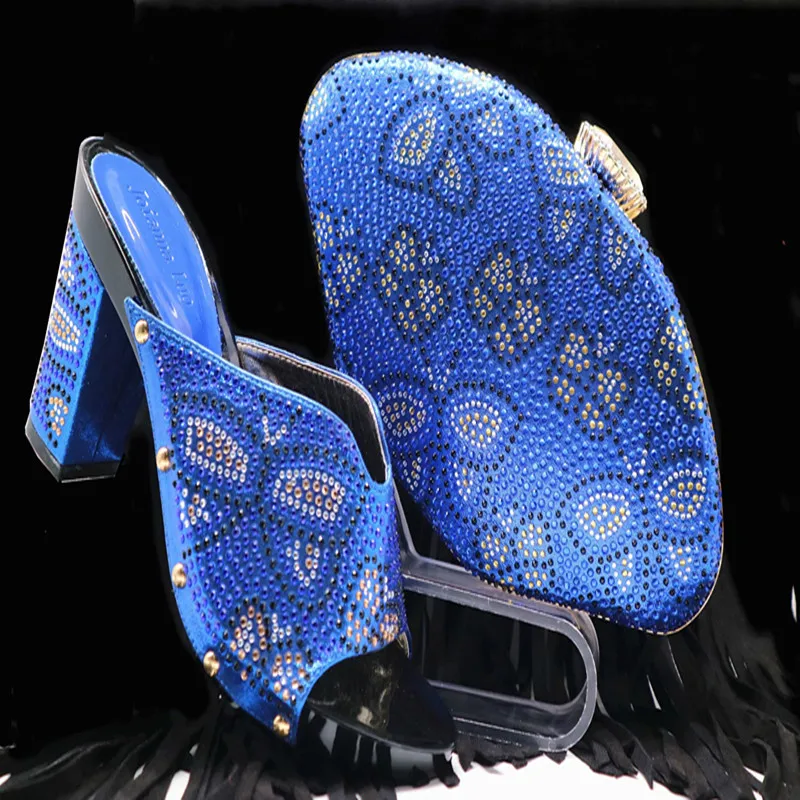 Crystal Beautiful BLUE Italian Shoe with Matching Bag Set African Matching Shoes and Bag Italian Women Nigerian Shoes and Bag
Crystal Beautiful BLUE Italian Shoe with Matching Bag Set African Matching Shoes and Bag Italian Women Nigerian Shoes and Bag