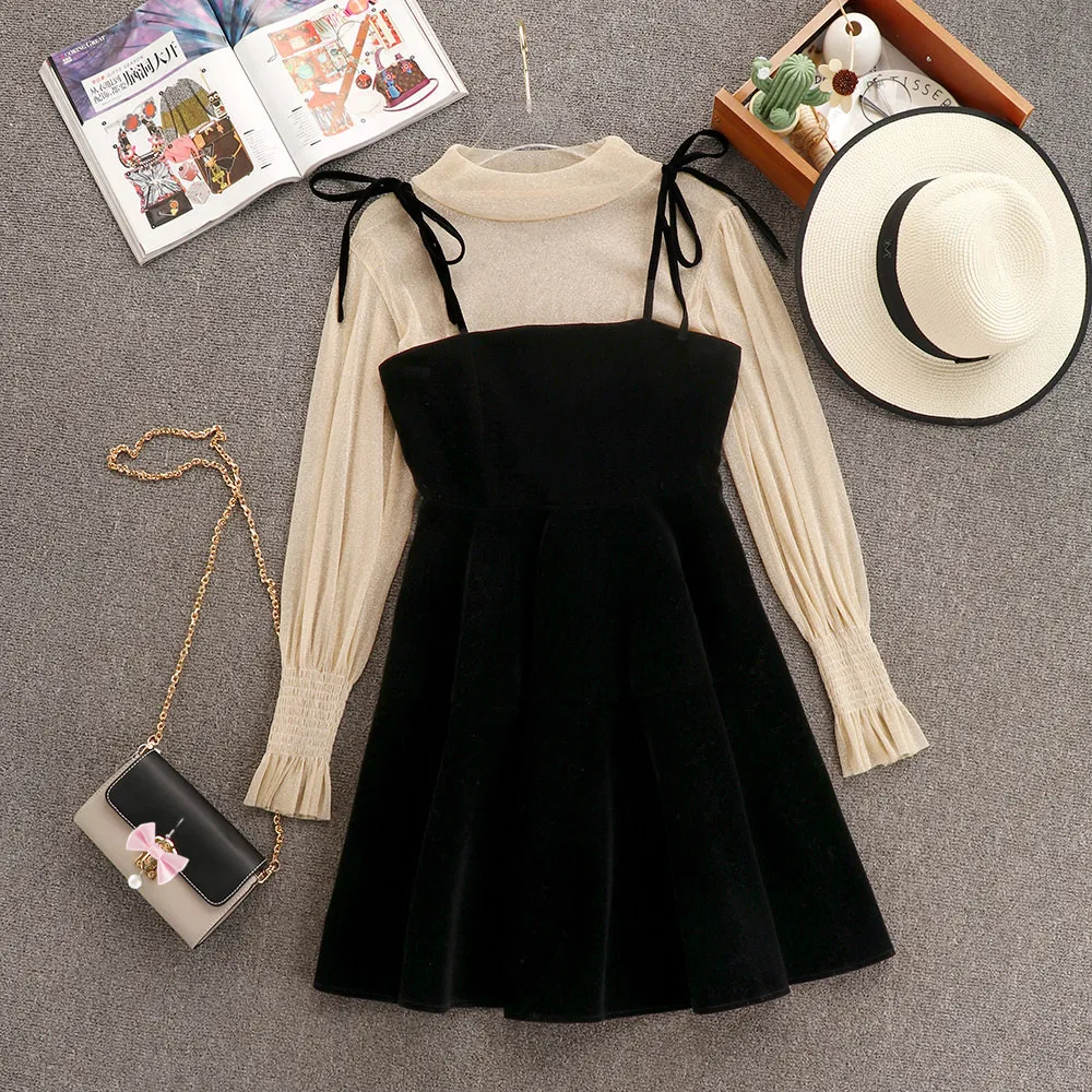 2019 Autumn Elegant Women Two Piece Dress Vintage Lantern Long Sleeve Tops and Spaghetti Strap Velvet A-Line Party Dresses
2019 Autumn Elegant Women Two Piece Dress Vintage Lantern Long Sleeve Tops and Spaghetti Strap Velvet A-Line Party Dresses