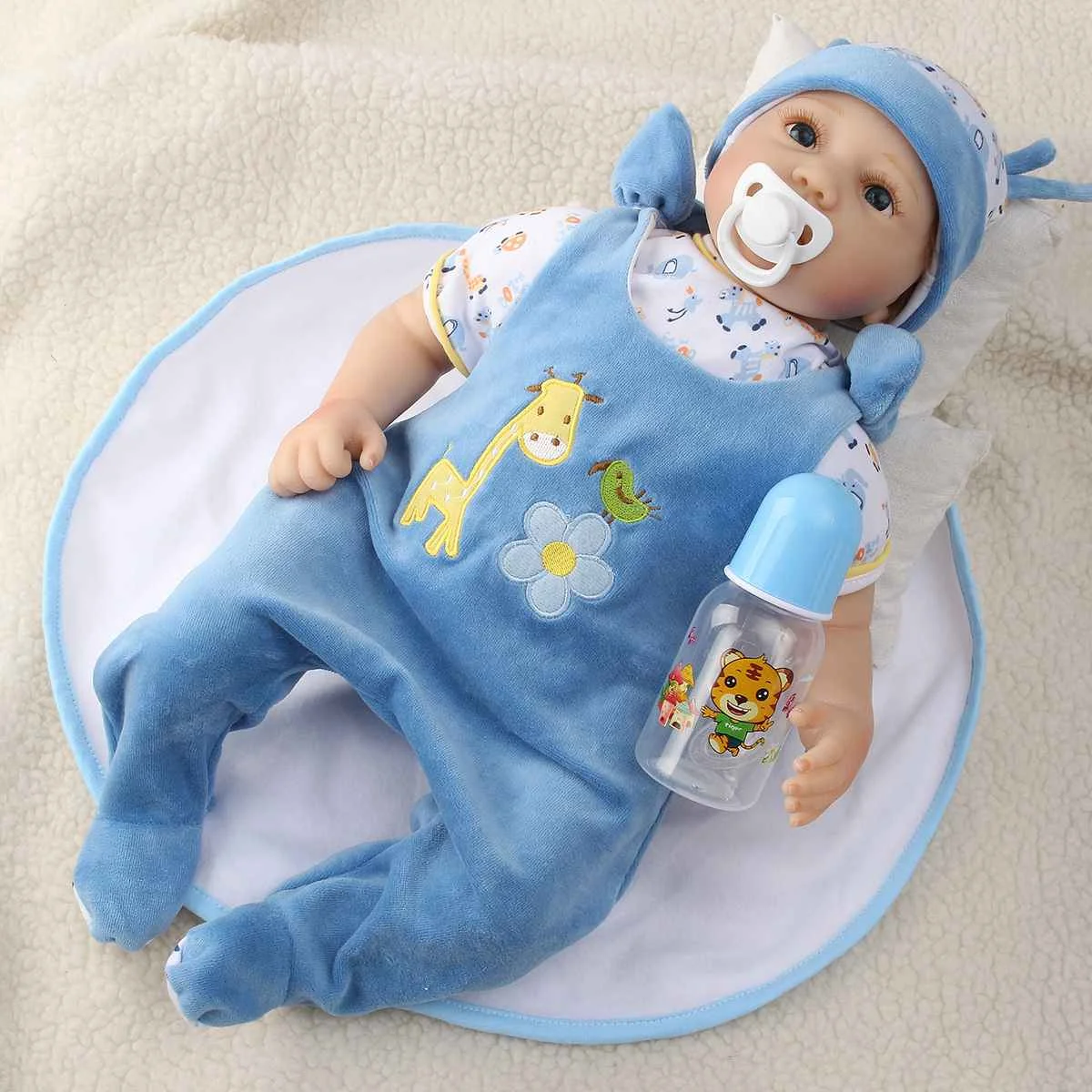 Handmade Doll Reborn 22" 55CM Soft Silicone Reborn Dolls Toys Vinyl Big Dolls For Girls Dolls With Clothes for Christmas Gift
Handmade Doll Reborn 22" 55CM Soft Silicone Reborn Dolls Toys Vinyl Big Dolls For Girls Dolls With Clothes for Christmas Gift