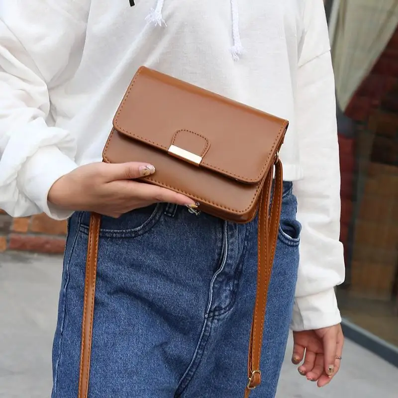 Female Shoulder Bag Oil Wax Leather Women Shoulder Bags Ladies Small Crossbody Messenger Bag Handbags Feminina Bolsos
Female Shoulder Bag Oil Wax Leather Women Shoulder Bags Ladies Small Crossbody Messenger Bag Handbags Feminina Bolsos