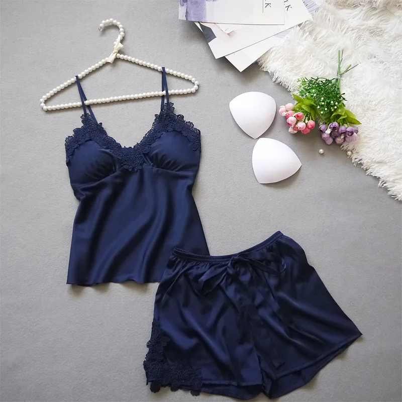 Summer 2019 Modis Fashion Women Lace Silk Pajamas Deep V Bow Belt Top+shorts Lingerie Pad Removable 2 Piece Women Sexy Pajamas
Summer 2019 Modis Fashion Women Lace Silk Pajamas Deep V Bow Belt Top+shorts Lingerie Pad Removable 2 Piece Women Sexy Pajamas