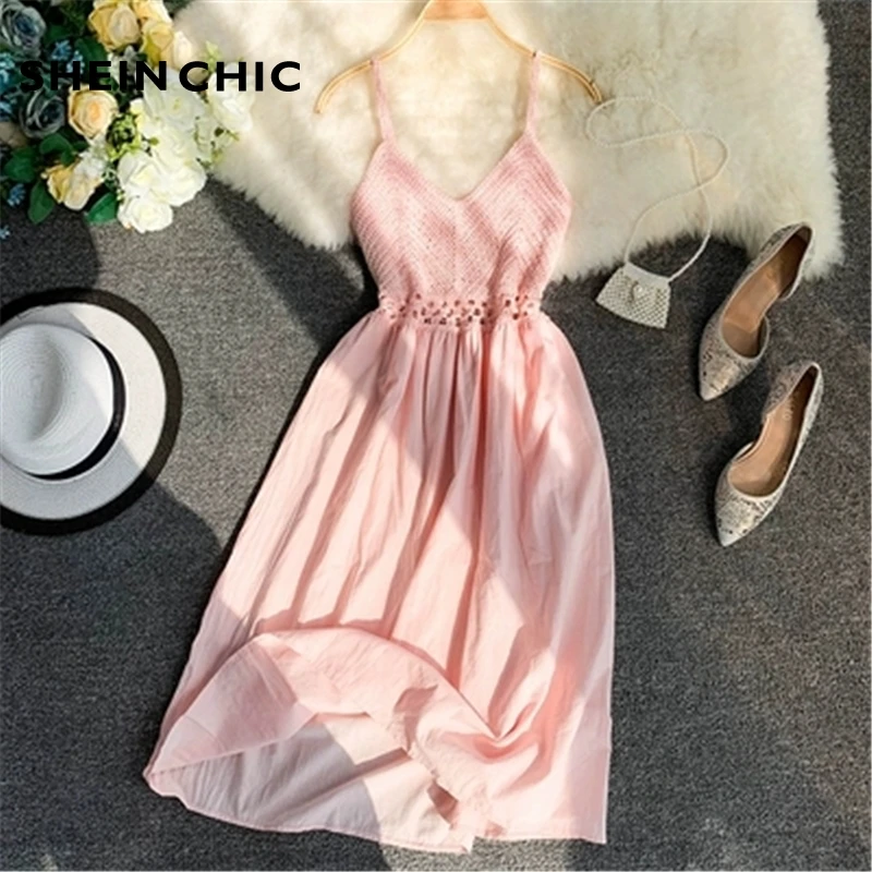 Korean 2019 Hollow Out Spaghetti Strap Dress Sweet V-Neck Patchwork High Waist Dress Elegant Sleeveless Vestidos
Korean 2019 Hollow Out Spaghetti Strap Dress Sweet V-Neck Patchwork High Waist Dress Elegant Sleeveless Vestidos