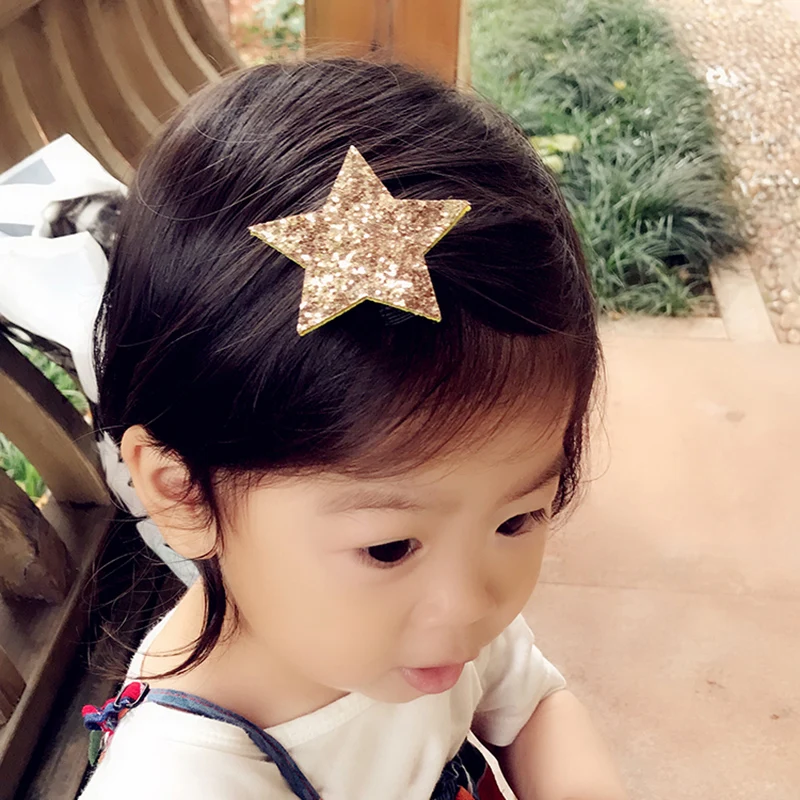 Sale 2pcs/bag Korean Children Lovely Sequin Star Hair Clips Princess Star Girl Tiara Pupils Side ClipHairpin Hair Accessories
Sale 2pcs/bag Korean Children Lovely Sequin Star Hair Clips Princess Star Girl Tiara Pupils Side ClipHairpin Hair Accessories
