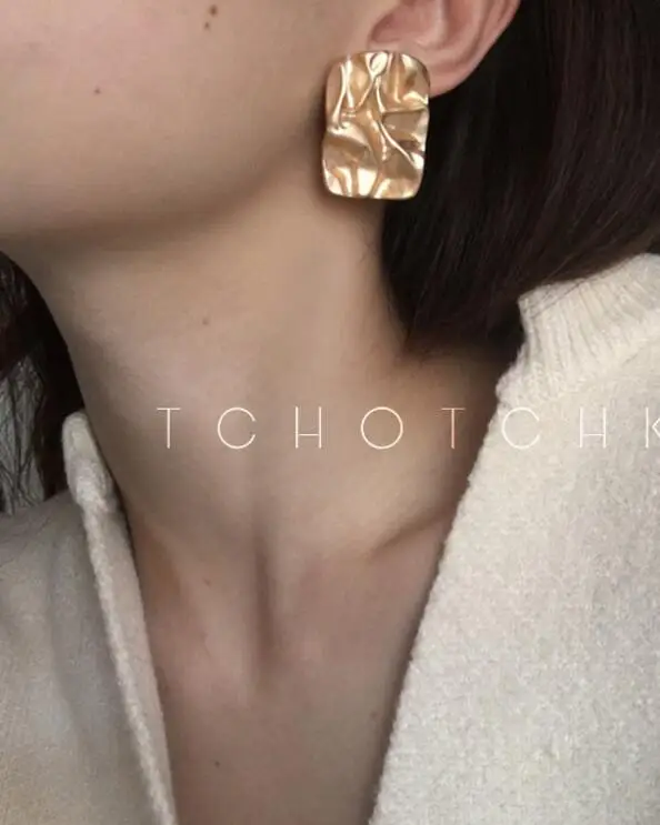 Timeless Wonder Retro Geo Hammered Punk Stud Earrings Party Bijoux Top Runway Vintage Trendy Metal Rare Amazing Fashion 2463
Timeless Wonder Retro Geo Hammered Punk Stud Earrings Party Bijoux Top Runway Vintage Trendy Metal Rare Amazing Fashion 2463