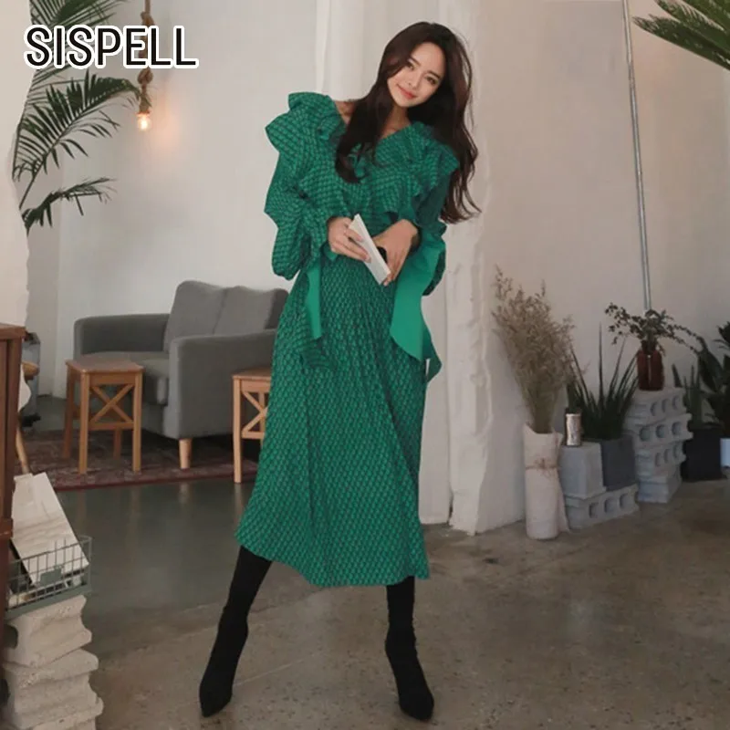 SISPELL Spring Vintage Print Pleated Dress For Women V Neck Flare Sleeve Ruffles Loose Midi Dresses Female Fashion New Tide 2019
SISPELL Spring Vintage Print Pleated Dress For Women V Neck Flare Sleeve Ruffles Loose Midi Dresses Female Fashion New Tide 2019