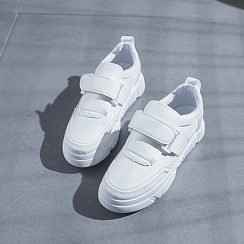 Spring Casual Flats Shoes Women White Shoes Female Sneakers 2019 Woman Footwear Buckle Leather Platform Sneaker zapatos mujer
Spring Casual Flats Shoes Women White Shoes Female Sneakers 2019 Woman Footwear Buckle Leather Platform Sneaker zapatos mujer
