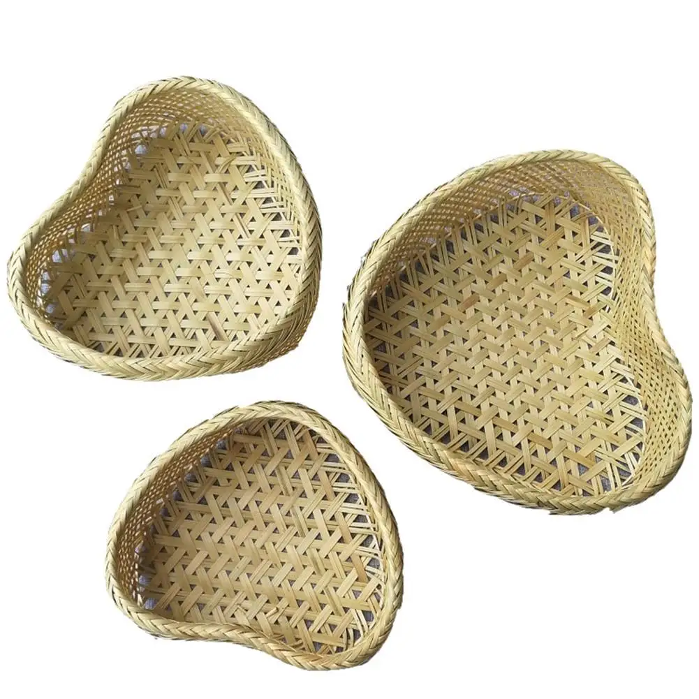 Natural Handmade Heart-shaped Woven Bamboo Basket Candy Dried Fruit Biscuits Tea Chocolate Fruit Gift Box Packaging
Natural Handmade Heart-shaped Woven Bamboo Basket Candy Dried Fruit Biscuits Tea Chocolate Fruit Gift Box Packaging