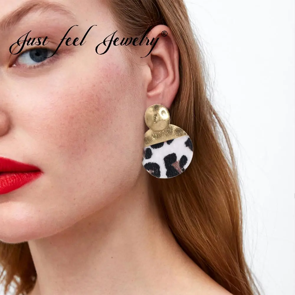 JUST FEEL Boho Leopard Drop Dangle Earrings Geometric Round Gold Color Vintage Punk Statement Earring For Women Fashion Jewelry
JUST FEEL Boho Leopard Drop Dangle Earrings Geometric Round Gold Color Vintage Punk Statement Earring For Women Fashion Jewelry