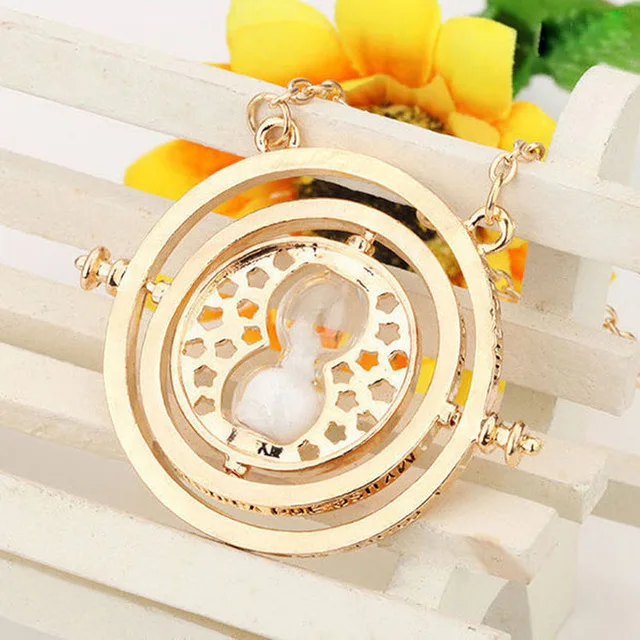 Harri Potter Time Turner Hourglass Necklace Toys For Kids Hermione Granger Quidditch Magic Red Stone Golden Snitch Necklace Toy
Harri Potter Time Turner Hourglass Necklace Toys For Kids Hermione Granger Quidditch Magic Red Stone Golden Snitch Necklace Toy