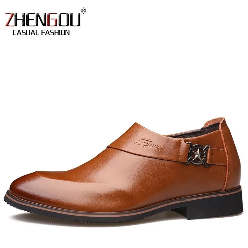 Zheng'Ou Summer New Men's Leather Breathable Business Dress Casual 0577 Shoes Trend Set Toe Cap Korean Version Leather Shoes
Zheng'Ou Summer New Men's Leather Breathable Business Dress Casual 0577 Shoes Trend Set Toe Cap Korean Version Leather Shoes