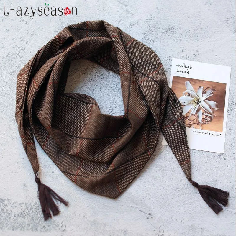 Fashion All-match Triangular Scarf Women stripe Print Basic Summer Scarves child neckerchief echarpe femme hiver four season use
Fashion All-match Triangular Scarf Women stripe Print Basic Summer Scarves child neckerchief echarpe femme hiver four season use