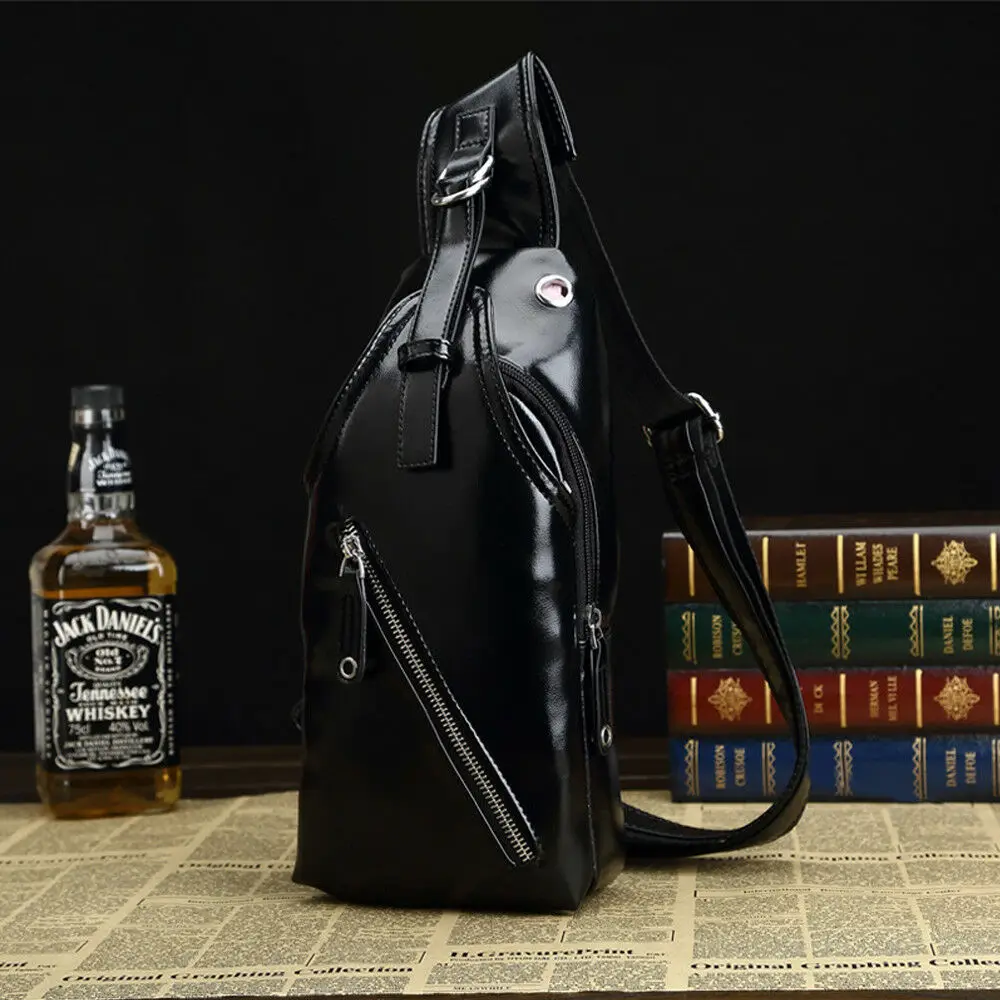Men's Fashion Chest Bag Classic PU Leather Headphone Hole Sling heuptas handbag waist pack
Men's Fashion Chest Bag Classic PU Leather Headphone Hole Sling heuptas handbag waist pack