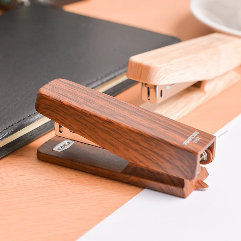 1PC Concise Wood Color Plastic Hand-held Safe Stapler For Paper Binding Business School Office Stationery Supplies Random Color
1PC Concise Wood Color Plastic Hand-held Safe Stapler For Paper Binding Business School Office Stationery Supplies Random Color