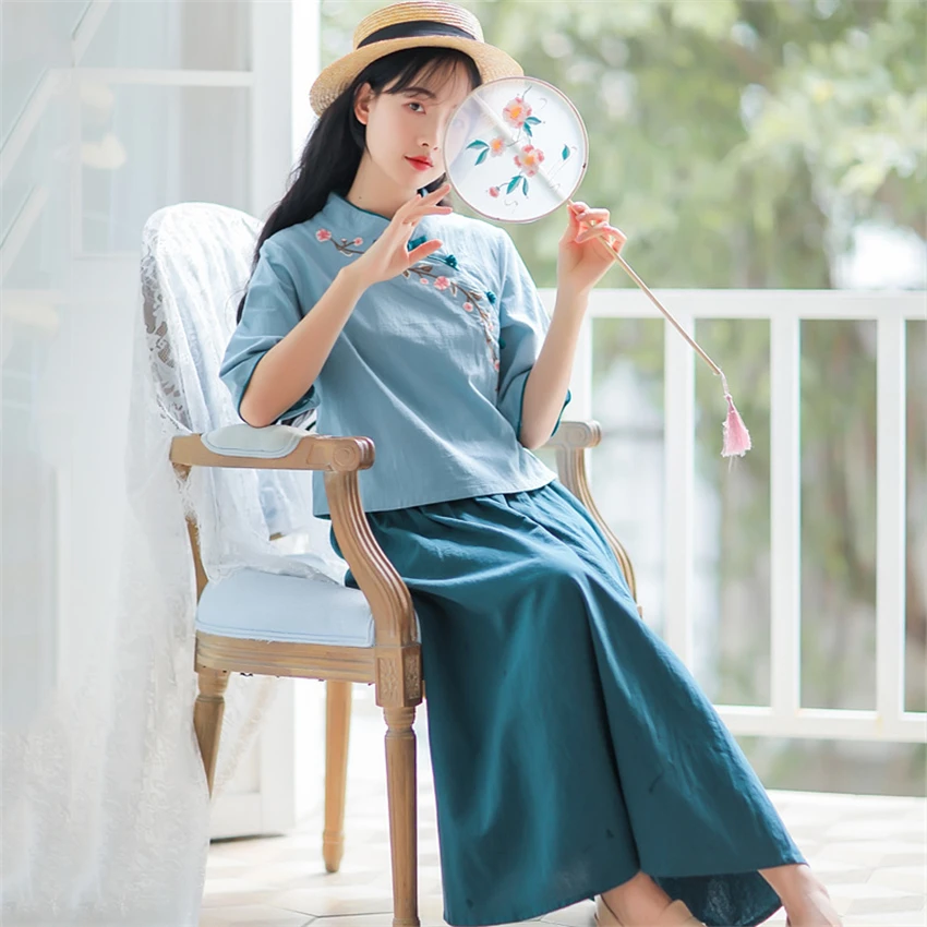 Woman Traditional Chinese Clothing Sets Retro Embroidery Half Sleeve Hanfu Spring Women Elegant Oriental 2 Pieces Tang Suit
Woman Traditional Chinese Clothing Sets Retro Embroidery Half Sleeve Hanfu Spring Women Elegant Oriental 2 Pieces Tang Suit
