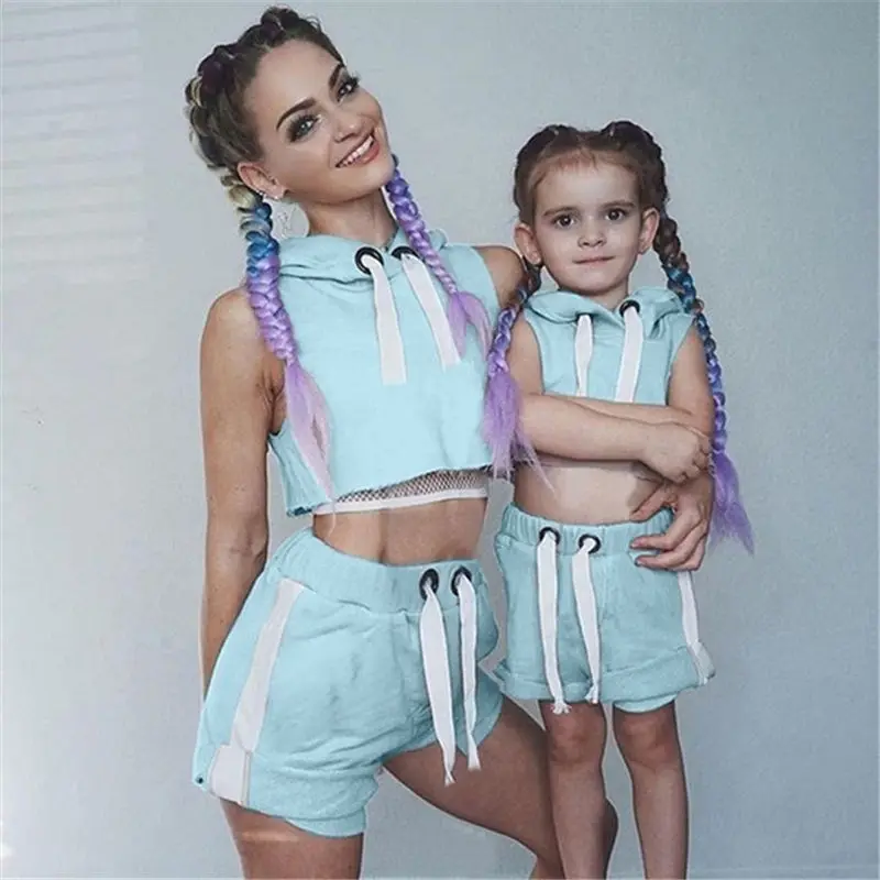 Pudcoco Summer High Quality Mother Daughter Family Matching Outfits Set Hooded Shorts Outdoor Crop Suit Girls Clothing Dropship
Pudcoco Summer High Quality Mother Daughter Family Matching Outfits Set Hooded Shorts Outdoor Crop Suit Girls Clothing Dropship