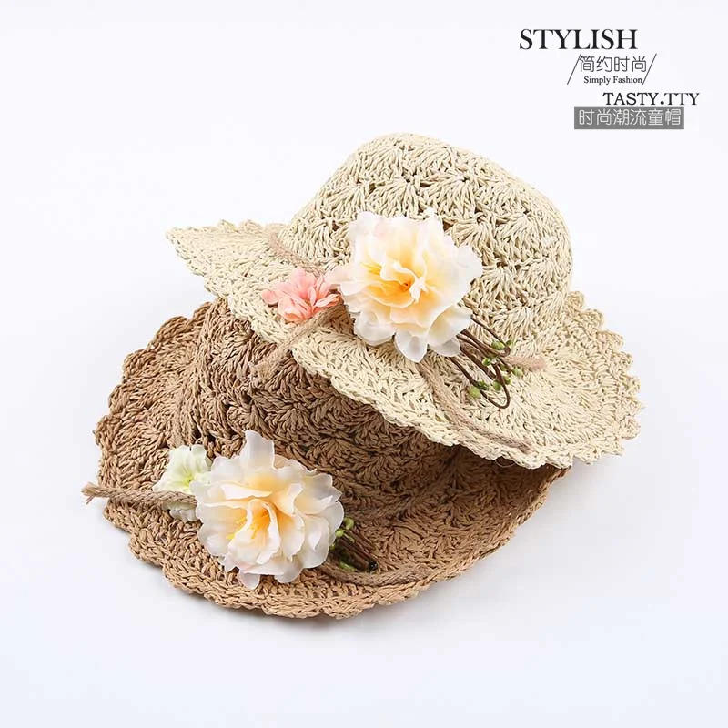 Wholesale and Retail Fashion Baby Girls Wide Large Brim Floppy Summer Beach Sun Straw Hat Cap with flower Free Shipping
Wholesale and Retail Fashion Baby Girls Wide Large Brim Floppy Summer Beach Sun Straw Hat Cap with flower Free Shipping