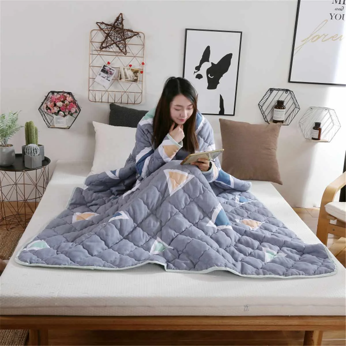 Keep Warm Winter Lazy Quilt With Sleeves Home Bedding Comforter Printed Winter Duvet With Filling Blanket Cape Dormitory Mantle 
Keep Warm Winter Lazy Quilt With Sleeves Home Bedding Comforter Printed Winter Duvet With Filling Blanket Cape Dormitory Mantle