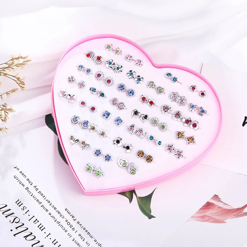 

Boxed Many Pairs Of Aretes 2019 Women's Fashion Zinc Alloy Opal Cartoon Combination Earrings