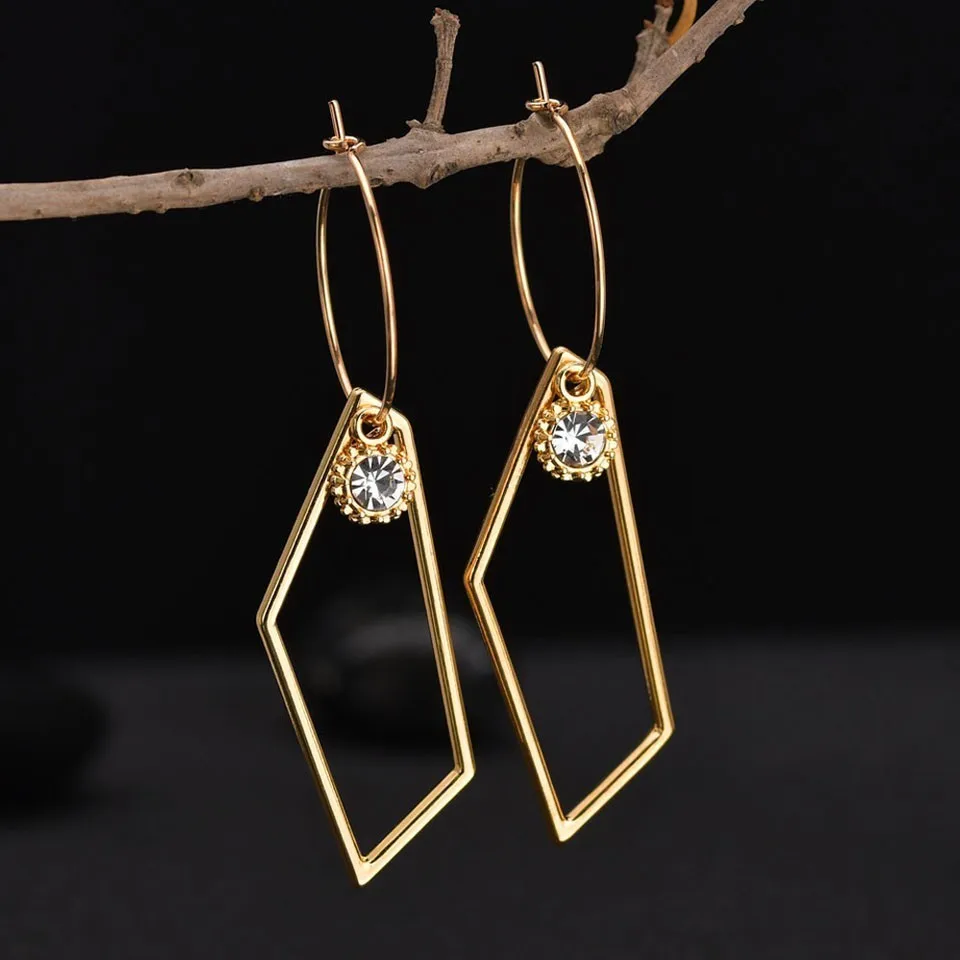 Minimalism Irregular Shape Shinning Rhinestone Women Drop Earrings Trendy Style Simple Party Drop Earrings Jewelry For Women
Minimalism Irregular Shape Shinning Rhinestone Women Drop Earrings Trendy Style Simple Party Drop Earrings Jewelry For Women