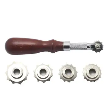 1PC DIY length 14.5cm/5.71 maximum diameter 2.6cm/1.03 Leather Craft Over Stitch Line Marking Wheel Gear Roulette Spacing Tool
1PC DIY length 14.5cm/5.71 maximum diameter 2.6cm/1.03 Leather Craft Over Stitch Line Marking Wheel Gear Roulette Spacing Tool