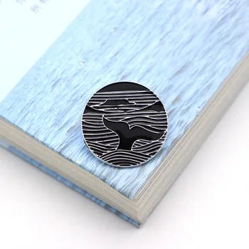 20pcs/lot Black White Brooches Ocean Whale Wave Enamel Pin for Kids Lapel Pin Hat Bag Pins Denim Jacket Women Brooch Badge Q1081
20pcs/lot Black White Brooches Ocean Whale Wave Enamel Pin for Kids Lapel Pin Hat Bag Pins Denim Jacket Women Brooch Badge Q1081