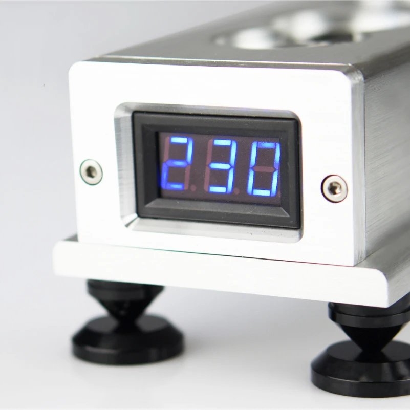 HIFI Aluminum gold-plated phosphor copper US standard power Distributor 6 seats Power supply array socket
HIFI Aluminum gold-plated phosphor copper US standard power Distributor 6 seats Power supply array socket