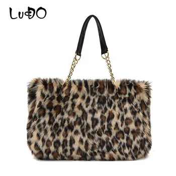 LUCDO Winter Faux Fur Handbag Women Shoulder Bags Large Capacity Casual Tote Bag Fashion Plush Leopard Handbags Bolsa Feminina
LUCDO Winter Faux Fur Handbag Women Shoulder Bags Large Capacity Casual Tote Bag Fashion Plush Leopard Handbags Bolsa Feminina