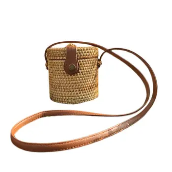 Round Woven Bag,Hand Woven Rattan Bag With Leather Strap Braided Women Crossbody Bag Chic Retro Summer Beach Shoulder Bag Boho 
Round Woven Bag,Hand Woven Rattan Bag With Leather Strap Braided Women Crossbody Bag Chic Retro Summer Beach Shoulder Bag Boho