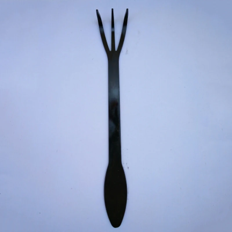 1pc Mix-function Home Gardening Bonsai Tool Stainless Metal Root Rake Tool W/Root Rake Spatula Loosen Soil Plant tools black
1pc Mix-function Home Gardening Bonsai Tool Stainless Metal Root Rake Tool W/Root Rake Spatula Loosen Soil Plant tools black