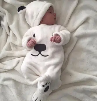 3 pieces Long Sleeve Fleece Bear Top Pant and Hat Set For Baby Boy Warm Winter Clothes
3 pieces Long Sleeve Fleece Bear Top Pant and Hat Set For Baby Boy Warm Winter Clothes