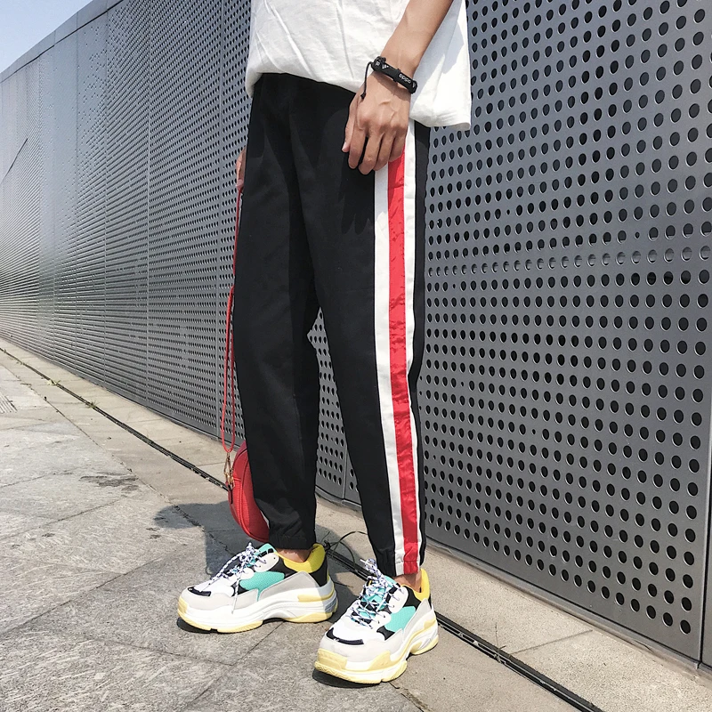 2019 Spring Casual Elastic Waist Men Cotton Joggers Sweatpants Leisure Wash Side Stripe Ankle Banded Youth Pencil Pants Male
2019 Spring Casual Elastic Waist Men Cotton Joggers Sweatpants Leisure Wash Side Stripe Ankle Banded Youth Pencil Pants Male