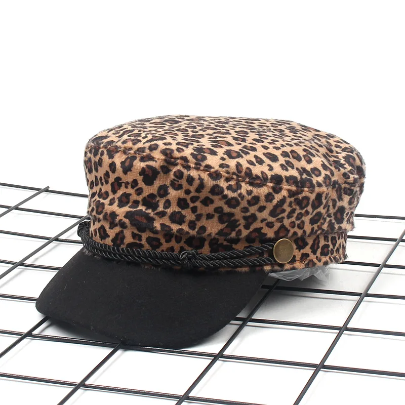 New Leopard Print Net work Red Peaked Cap Beret Woman And Winter Restore Ancient Ways Flat Roof Navy Hat Street Octagonal Hat
New Leopard Print Net work Red Peaked Cap Beret Woman And Winter Restore Ancient Ways Flat Roof Navy Hat Street Octagonal Hat