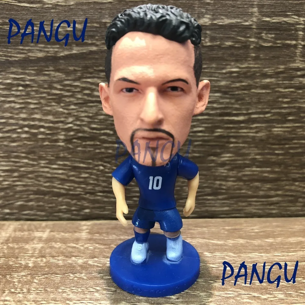 Soccerwe dolls figurine Sports stars R Baggio #10 classic Movable joints resin model toy action figure collectible gift
Soccerwe dolls figurine Sports stars R Baggio #10 classic Movable joints resin model toy action figure collectible gift