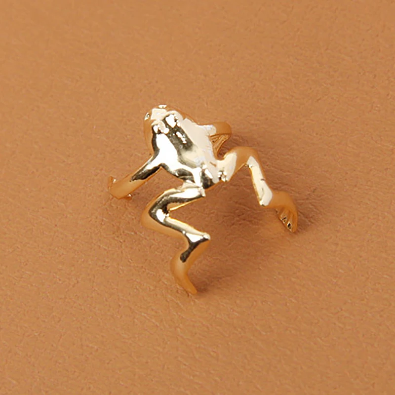 New Best Selling Punk Women and Men Fashion Animals Frog Ear Clips Trend Jewelry Stud earring New Design
New Best Selling Punk Women and Men Fashion Animals Frog Ear Clips Trend Jewelry Stud earring New Design