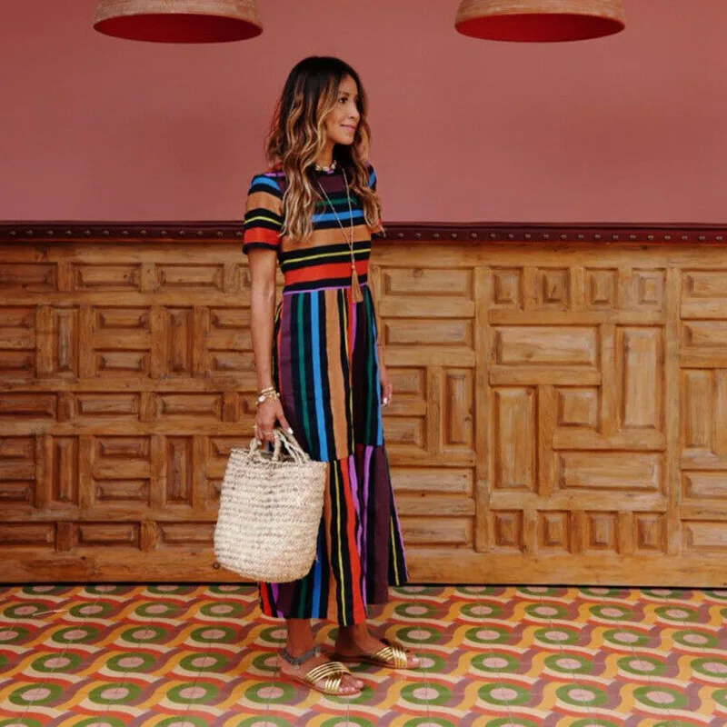 New Women's Summer Bohemian Short Sleeve Long Dress Seven Colorful Stripes Round Collar Splice Party Beach Beach Dress
New Women's Summer Bohemian Short Sleeve Long Dress Seven Colorful Stripes Round Collar Splice Party Beach Beach Dress