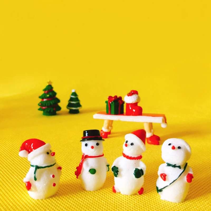 4Pcs/Christmas snowman/doll house/miniatures/cute/fairy garden gnome/moss terrarium decor/crafts/bonsai figurine/diy supplies/
4Pcs/Christmas snowman/doll house/miniatures/cute/fairy garden gnome/moss terrarium decor/crafts/bonsai figurine/diy supplies/