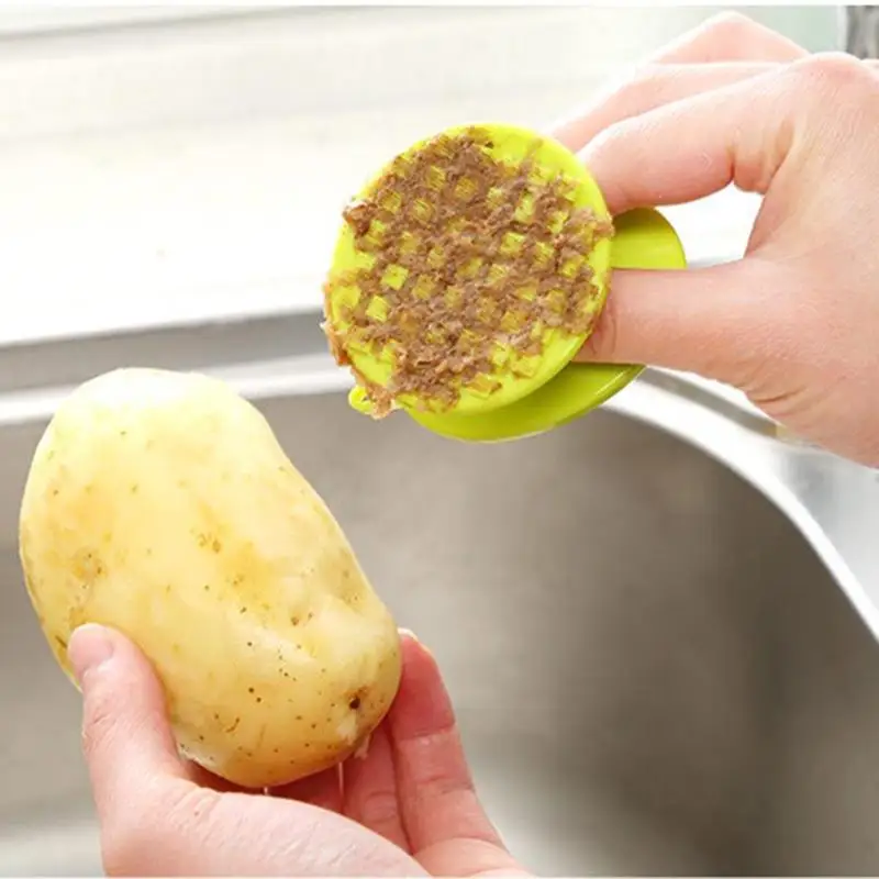 1pc Multi-functional Household Fruits Vegetable Brushes Easy Cleaning Brush Potato Carrot Ginger Peeler Plastic Scraper
1pc Multi-functional Household Fruits Vegetable Brushes Easy Cleaning Brush Potato Carrot Ginger Peeler Plastic Scraper