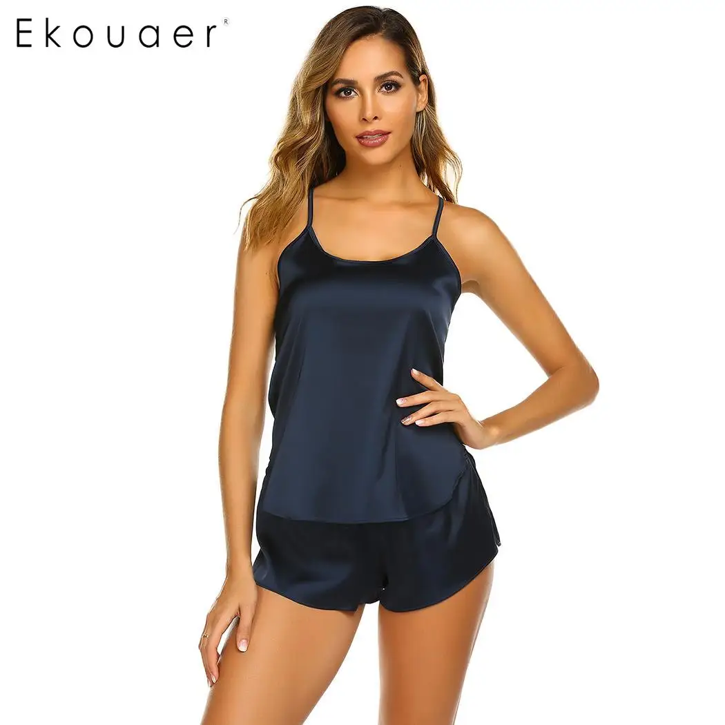Ekouaer Women Sexy Lingerie Pajamas Summer Sleepwear Sets O-Neck Sleeveless Backless Vest Cami Tops Shorts Pajama Set Nightwear
Ekouaer Women Sexy Lingerie Pajamas Summer Sleepwear Sets O-Neck Sleeveless Backless Vest Cami Tops Shorts Pajama Set Nightwear