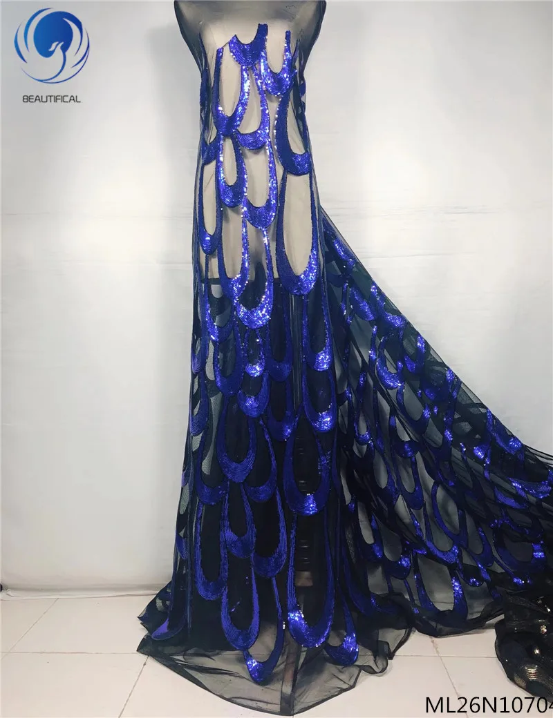 Beautifical sequins net lace fabrics 2019 new laces dress shiny fabrics lace with sequins for wedding 5yards/lot ML26N107
Beautifical sequins net lace fabrics 2019 new laces dress shiny fabrics lace with sequins for wedding 5yards/lot ML26N107