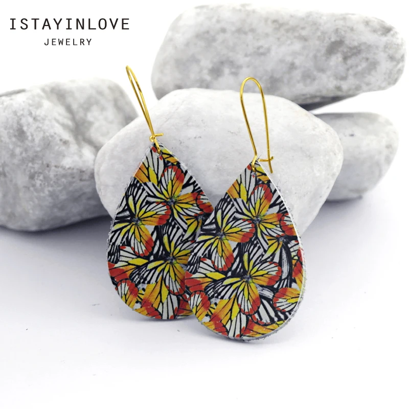ISTAYINLOVE JEWELRY Fashion Flower Pattern Genuine Leather Dangle Earrings Silver Gold Ear Hooks Boho Teardrop Die Cut LET69
ISTAYINLOVE JEWELRY Fashion Flower Pattern Genuine Leather Dangle Earrings Silver Gold Ear Hooks Boho Teardrop Die Cut LET69