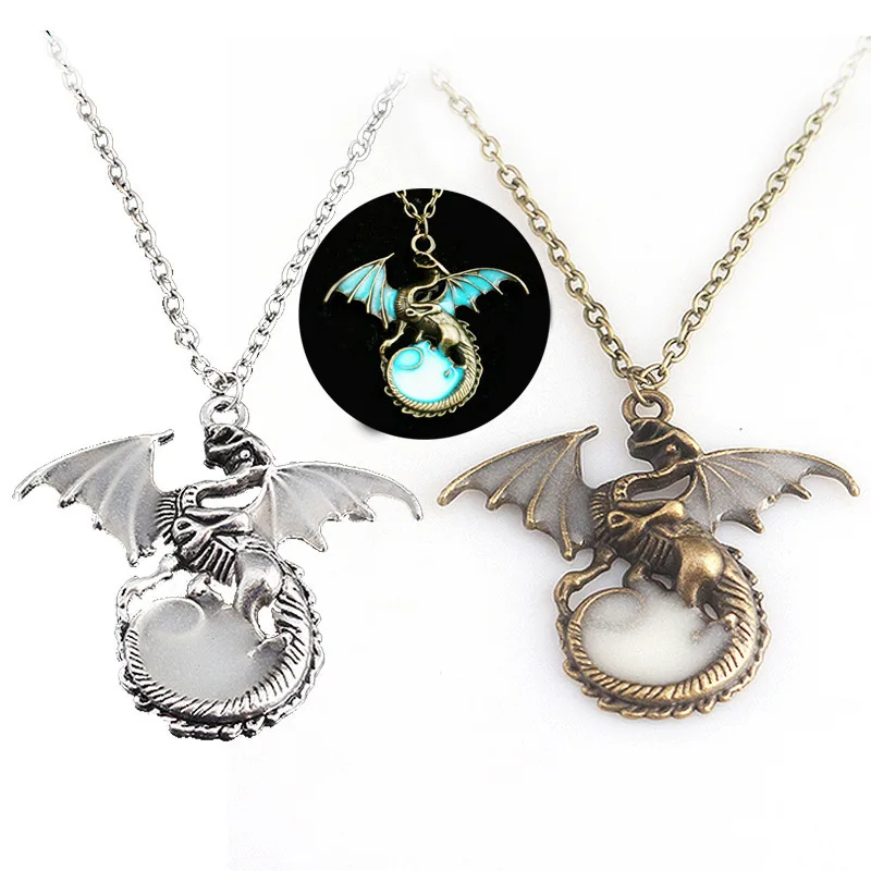 2 colors Game of thrones Luminous dragon pendant necklaces a song of ice and fire dragon necklaces drop shipping gifts for kids
2 colors Game of thrones Luminous dragon pendant necklaces a song of ice and fire dragon necklaces drop shipping gifts for kids