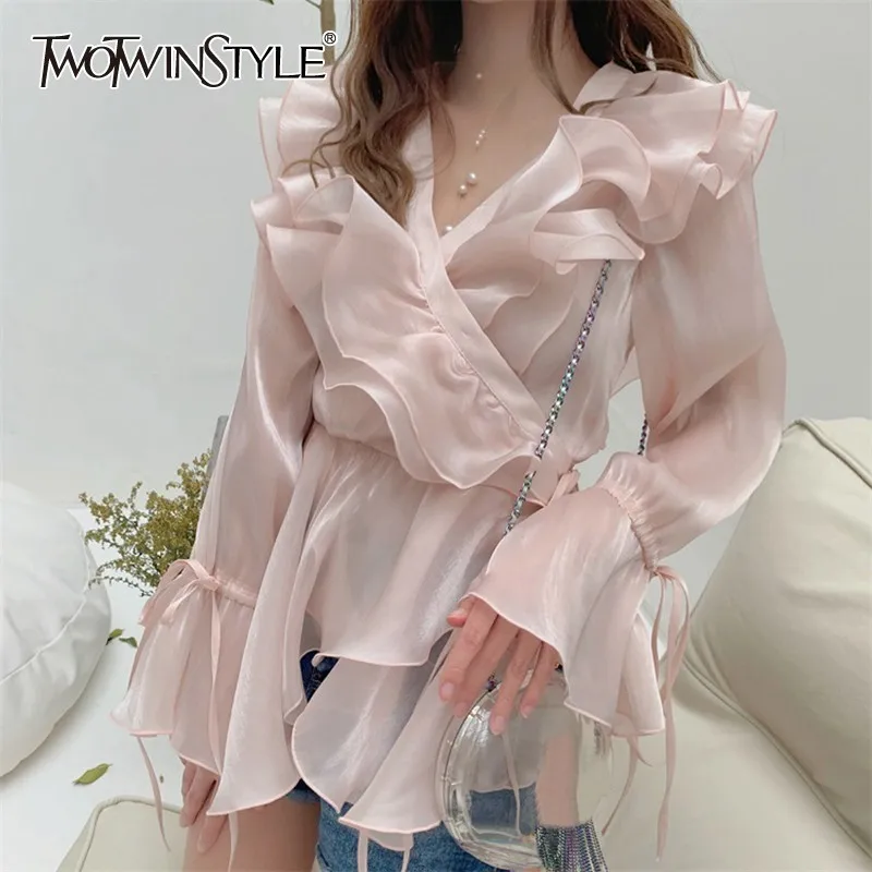 TWOTWINSTYLE Sweet Asymmetrical Ruffles Women Blouse V Neck Bandage Flare Sleeve Tunic Shirt Female Spring Fashion 2019 Tide
TWOTWINSTYLE Sweet Asymmetrical Ruffles Women Blouse V Neck Bandage Flare Sleeve Tunic Shirt Female Spring Fashion 2019 Tide