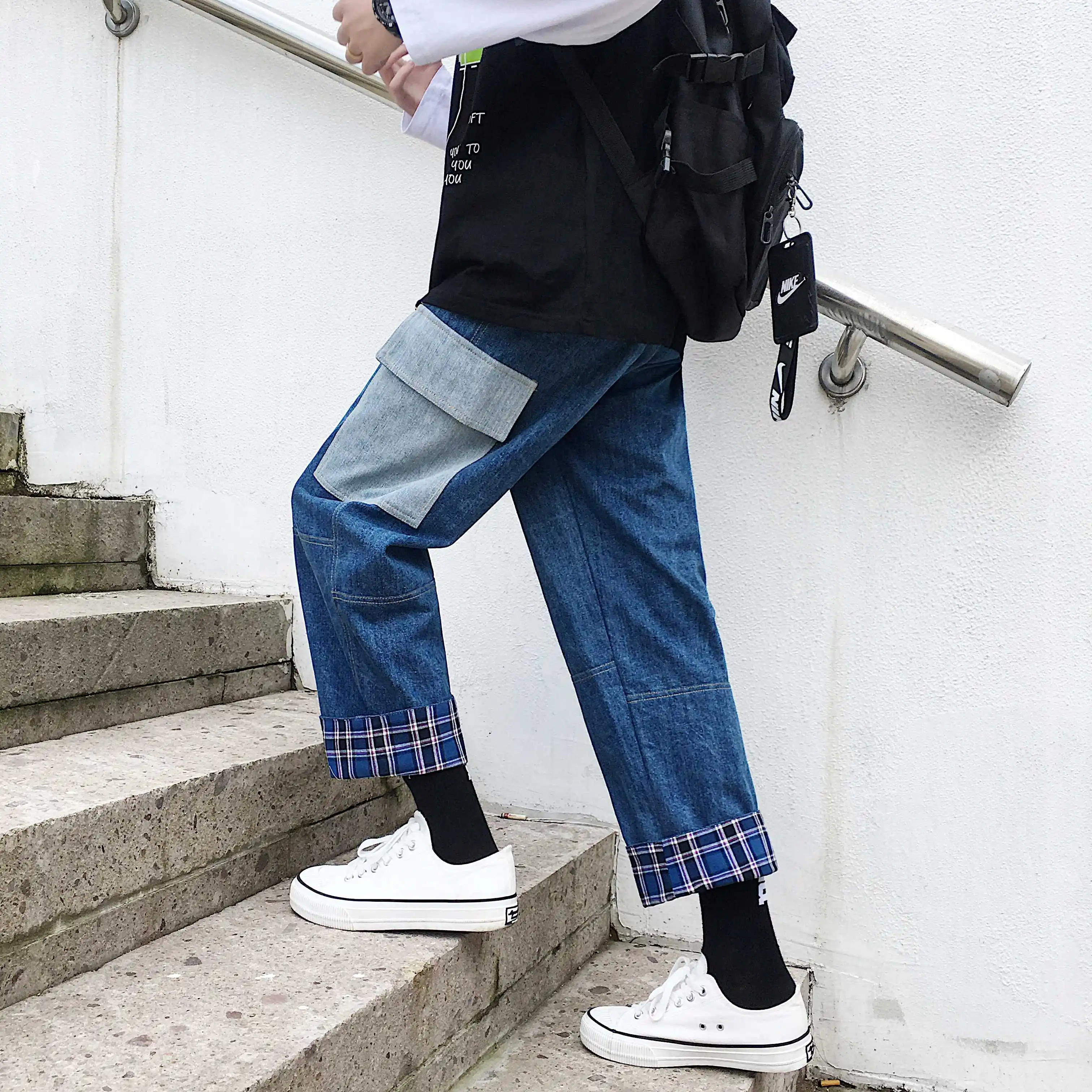 2019 Men Casual Loose Solid Color Lattice Spliced Pocket Cowboy Pants Baggy Jeans Homme Blue Wash Denim Straight Trousers M-2XL
2019 Men Casual Loose Solid Color Lattice Spliced Pocket Cowboy Pants Baggy Jeans Homme Blue Wash Denim Straight Trousers M-2XL