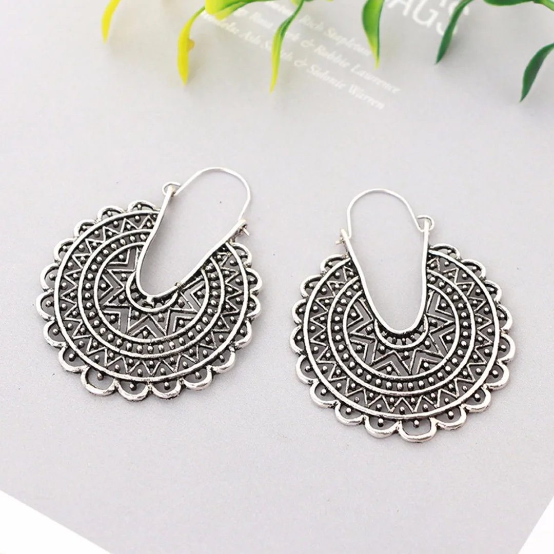 Silver Vintage Ethnic Carved Flower Drop Earring For Women Jewelry Accessories Punk Geometric Metal Dangle Earring Shellhard
Silver Vintage Ethnic Carved Flower Drop Earring For Women Jewelry Accessories Punk Geometric Metal Dangle Earring Shellhard