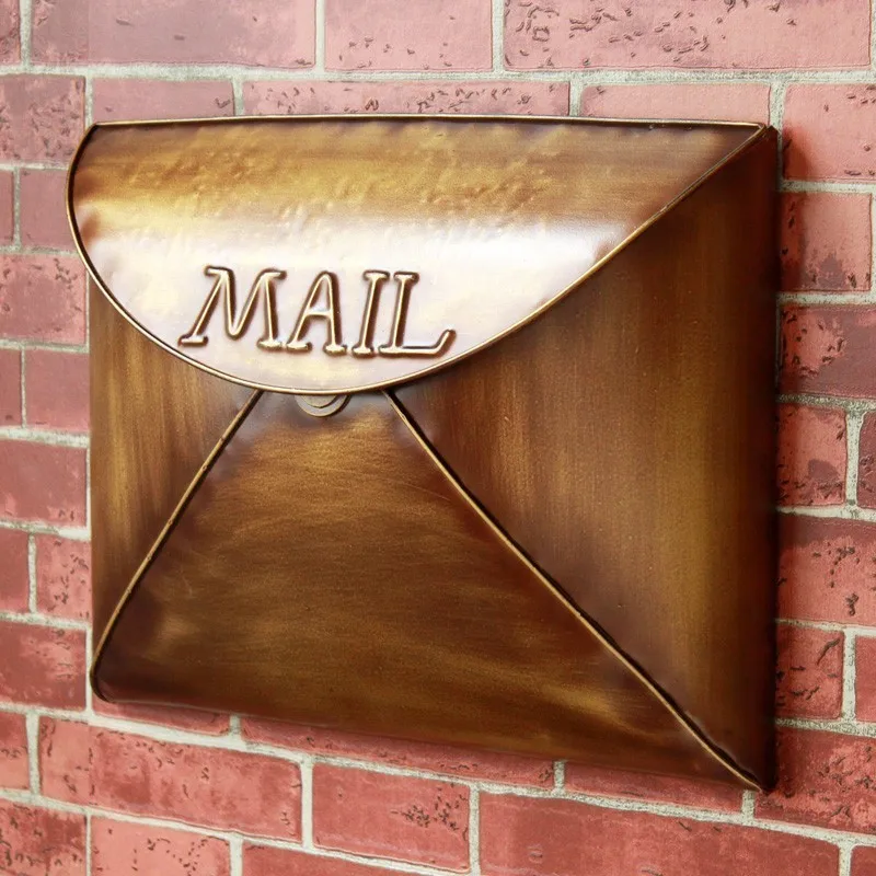 Retro Mailbox Villas Post Box European Outdoor Wall Newspaper Boxes Secure Letterbox Garden Home Decoration 36*28*6 cm A9266
Retro Mailbox Villas Post Box European Outdoor Wall Newspaper Boxes Secure Letterbox Garden Home Decoration 36*28*6 cm A9266