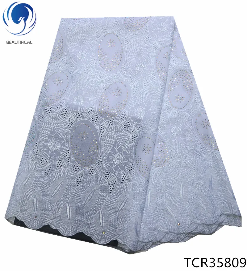 BEAUTIFICAL royal white swiss lace fabrics 2018 high quality swiss voile lace in switzerland for women dresses 5yards/lot TCR358
BEAUTIFICAL royal white swiss lace fabrics 2018 high quality swiss voile lace in switzerland for women dresses 5yards/lot TCR358