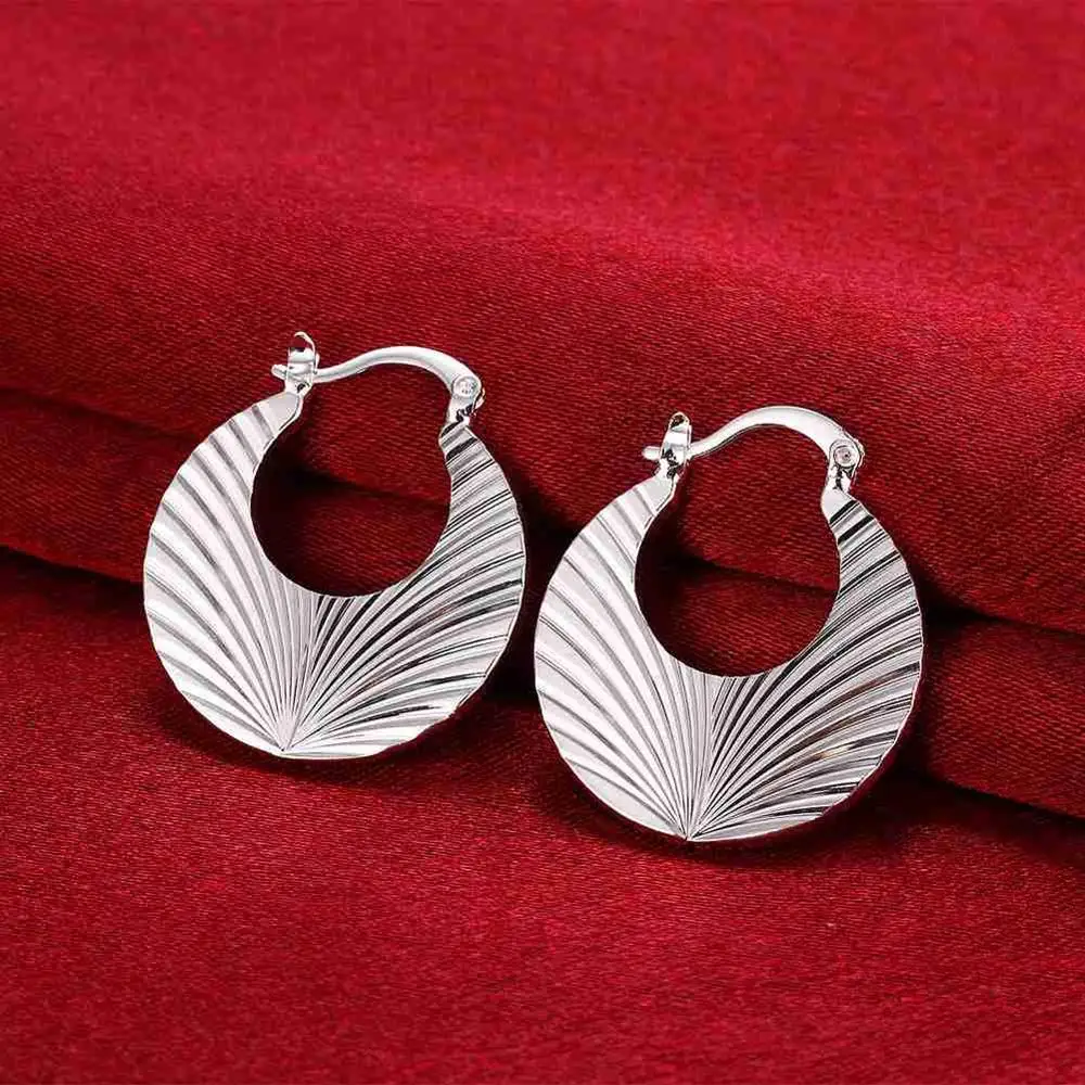 Free shipping 925 Stamped Solid Silver Jewelry Beauty Hoop Earrings For Women E688
Free shipping 925 Stamped Solid Silver Jewelry Beauty Hoop Earrings For Women E688