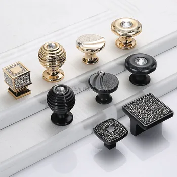 1PC Black Luxury Crystal Knob Super Shiny Kitchen Cabinet Door Hardware Golden Dresser Handles Jewelry Box Drawer Pulls
1PC Black Luxury Crystal Knob Super Shiny Kitchen Cabinet Door Hardware Golden Dresser Handles Jewelry Box Drawer Pulls