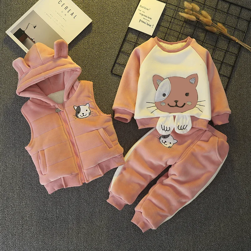 Baby winter suit baby cartoon plus velvet thick sweater + vest + pants three-piece Kids Winter Clothes
Baby winter suit baby cartoon plus velvet thick sweater + vest + pants three-piece Kids Winter Clothes